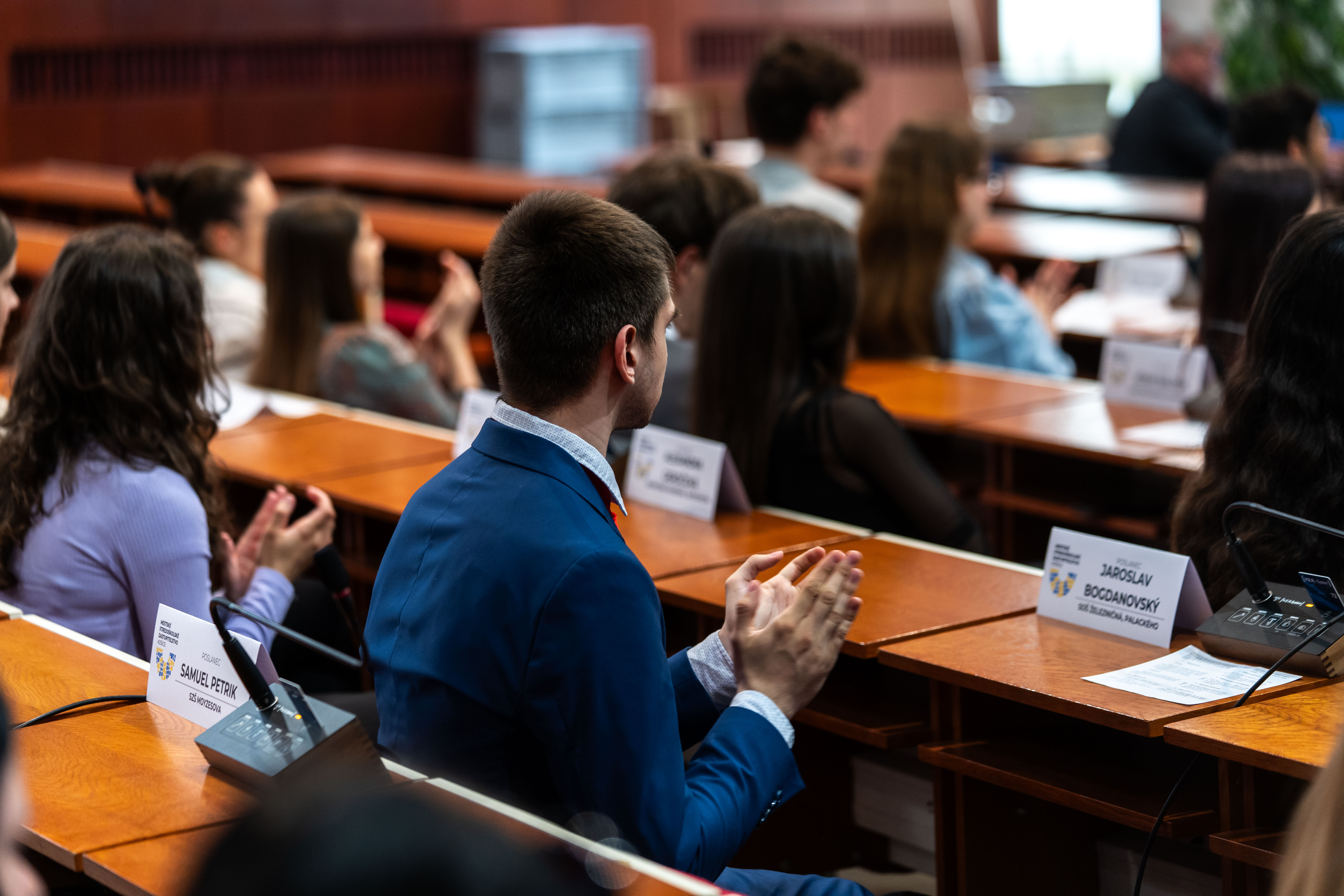 II. zasadnutie Mestskeho stredoskolskeho zastupitelstva Kosice-1-17